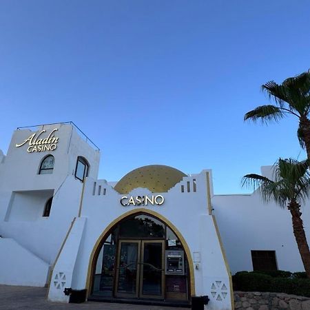 Hotel Domina Coral Bay Oasis Sharm el Sheikh Esterno foto